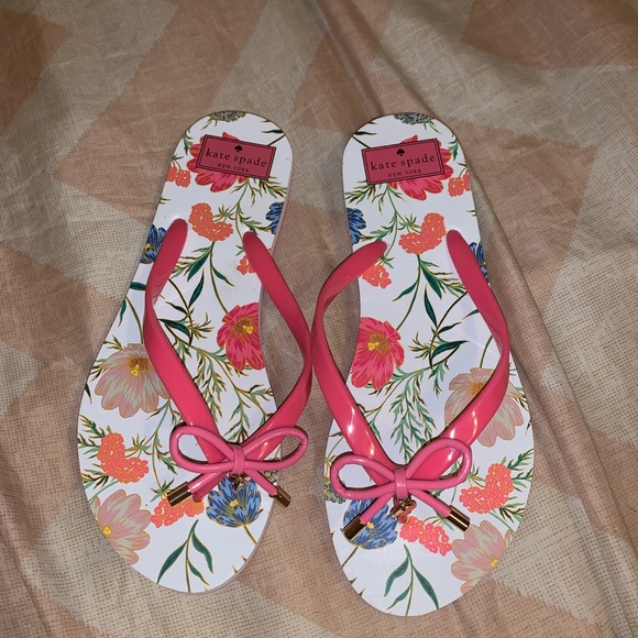 kate spade Shoes - Brand New Kate Spade Nova Flip Flops